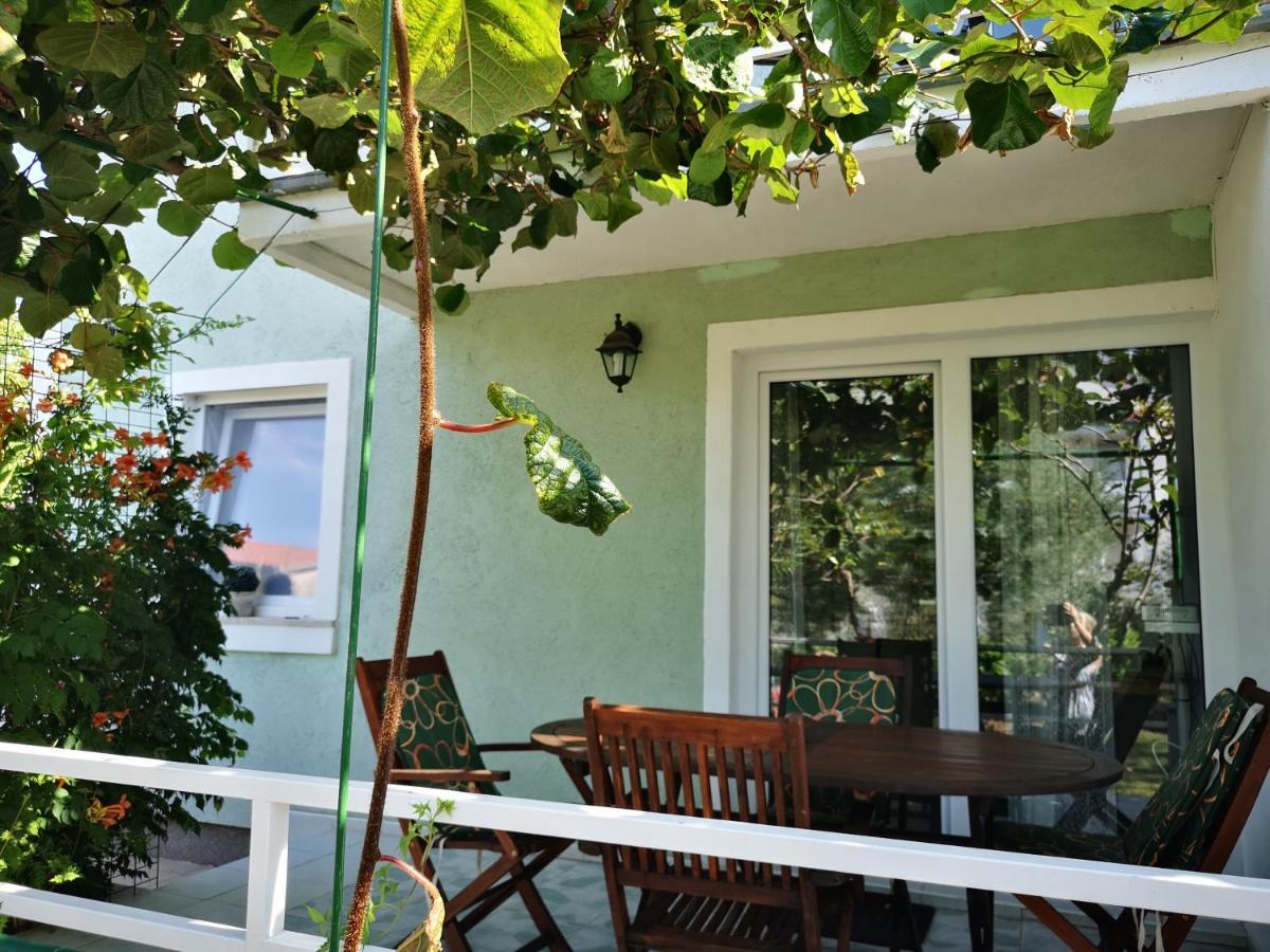 Chillout Apartments With Pool Patricia Fazana Ngoại thất bức ảnh