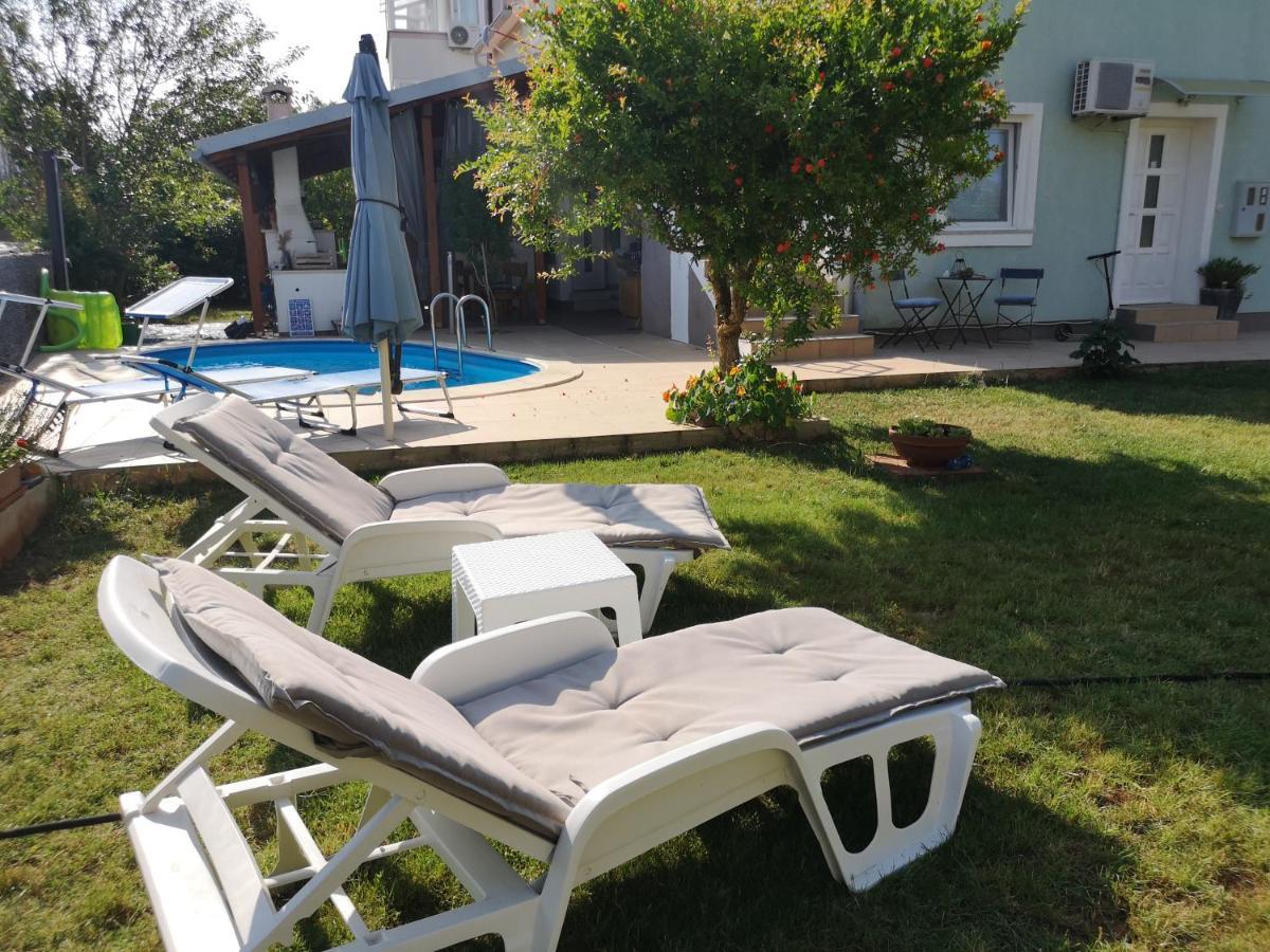 Chillout Apartments With Pool Patricia Fazana Ngoại thất bức ảnh